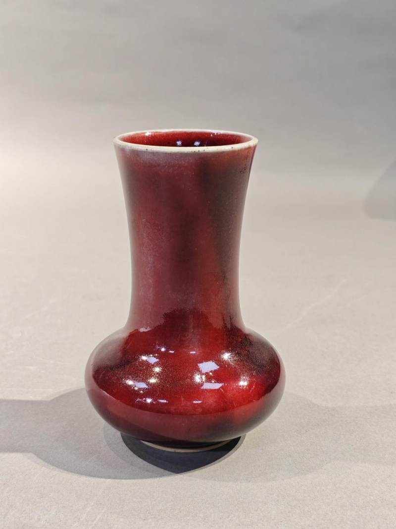    清 郎红釉茡荠瓶 - 图2
