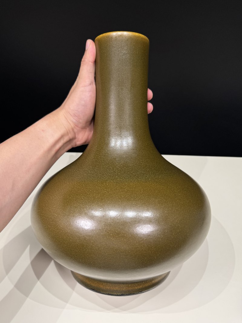 清光绪 茶叶末釉荸荠瓶 - 图5