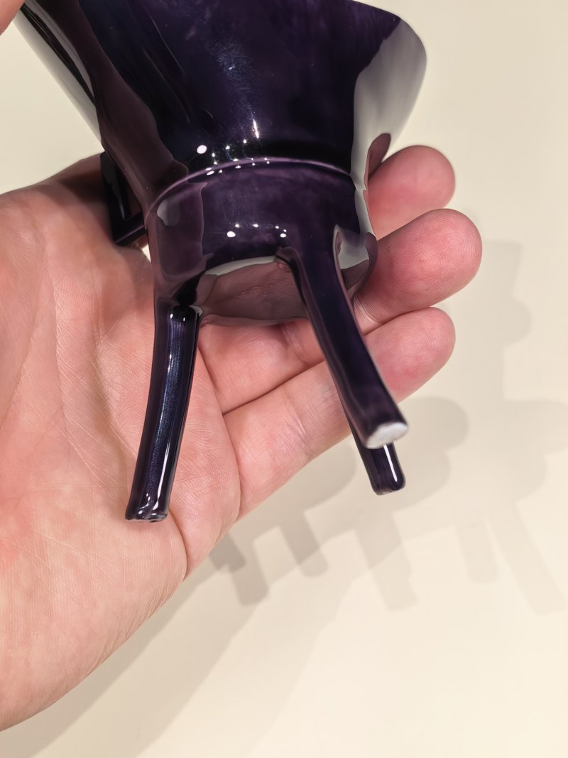清乾隆 茄皮紫釉爵杯 - 图12