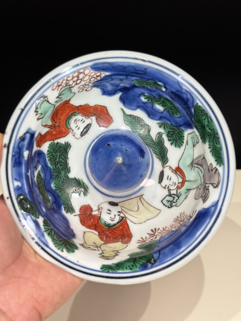 清顺治-康熙 青花五彩婴戏拟三国诸葛亮五丈原退兵图将军罐 - 图18