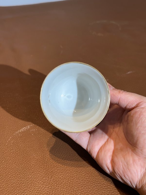 清道光 粉彩无双谱杯碟 - 图9