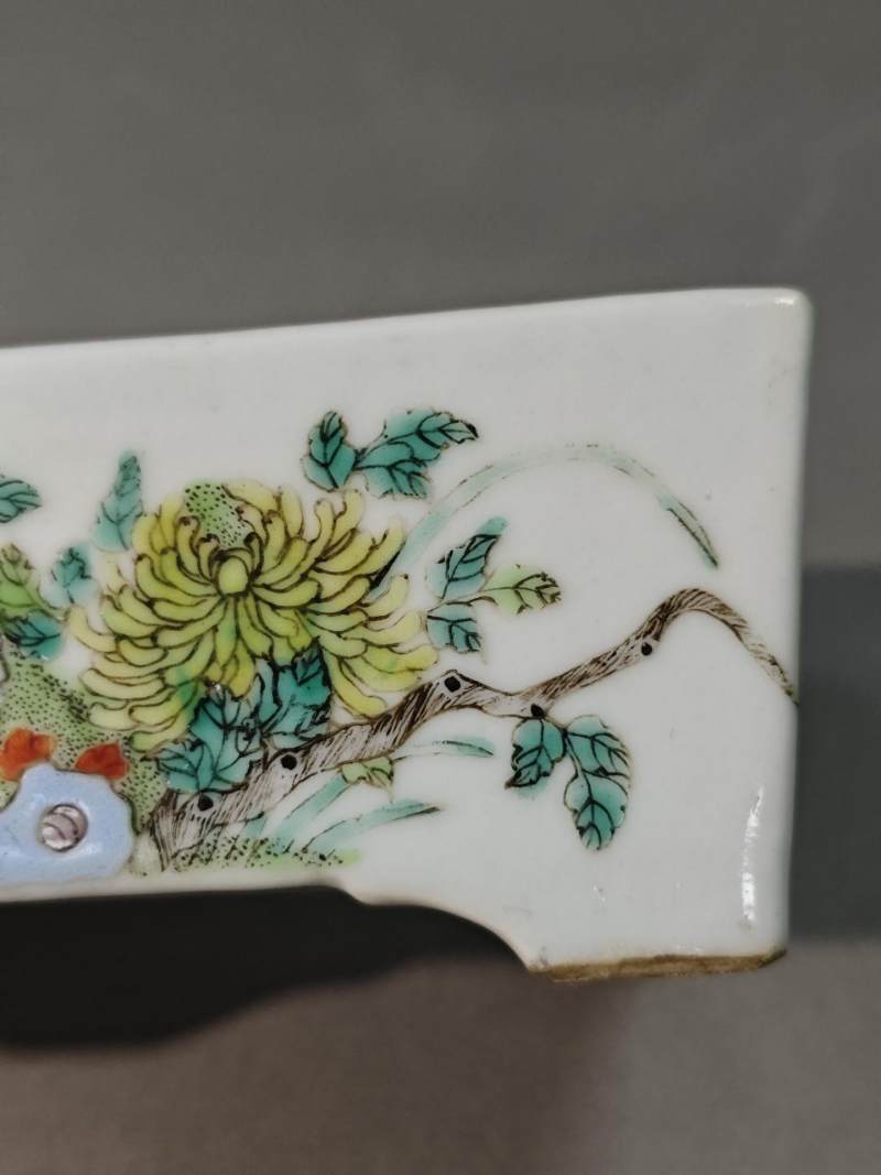    民国 粉彩菊花纹小方盆 - 图3
