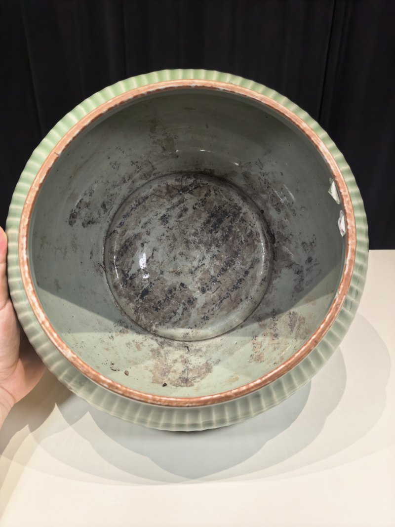 元-明 龙泉窑青釉荷叶盖罐一对 - 图14