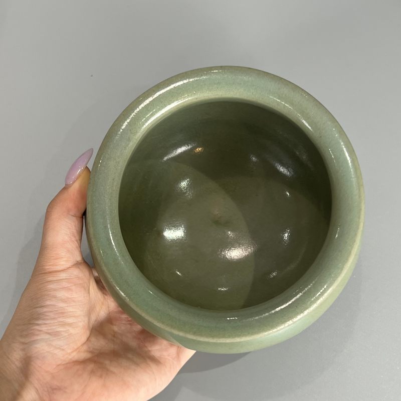明代 龙泉窑青釉三足炉 - 图6