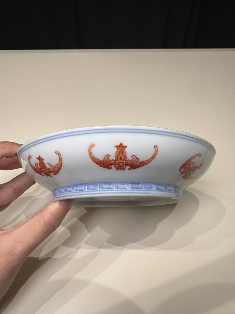 清嘉庆 青花矾红洪福齐天盘 - 图3