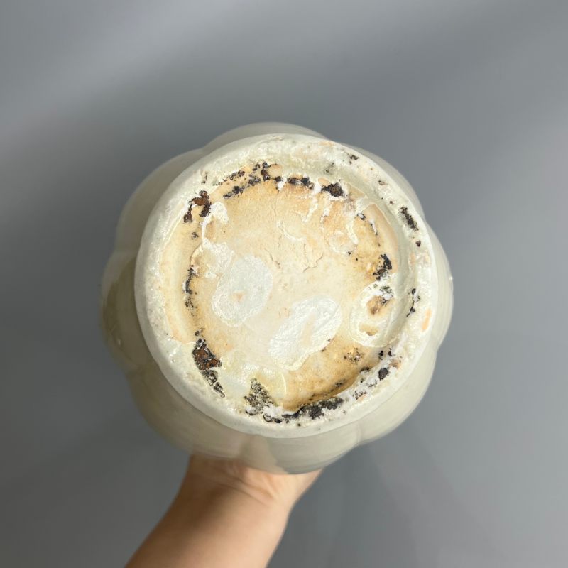 明代 青白釉瓜棱执壶 - 图12