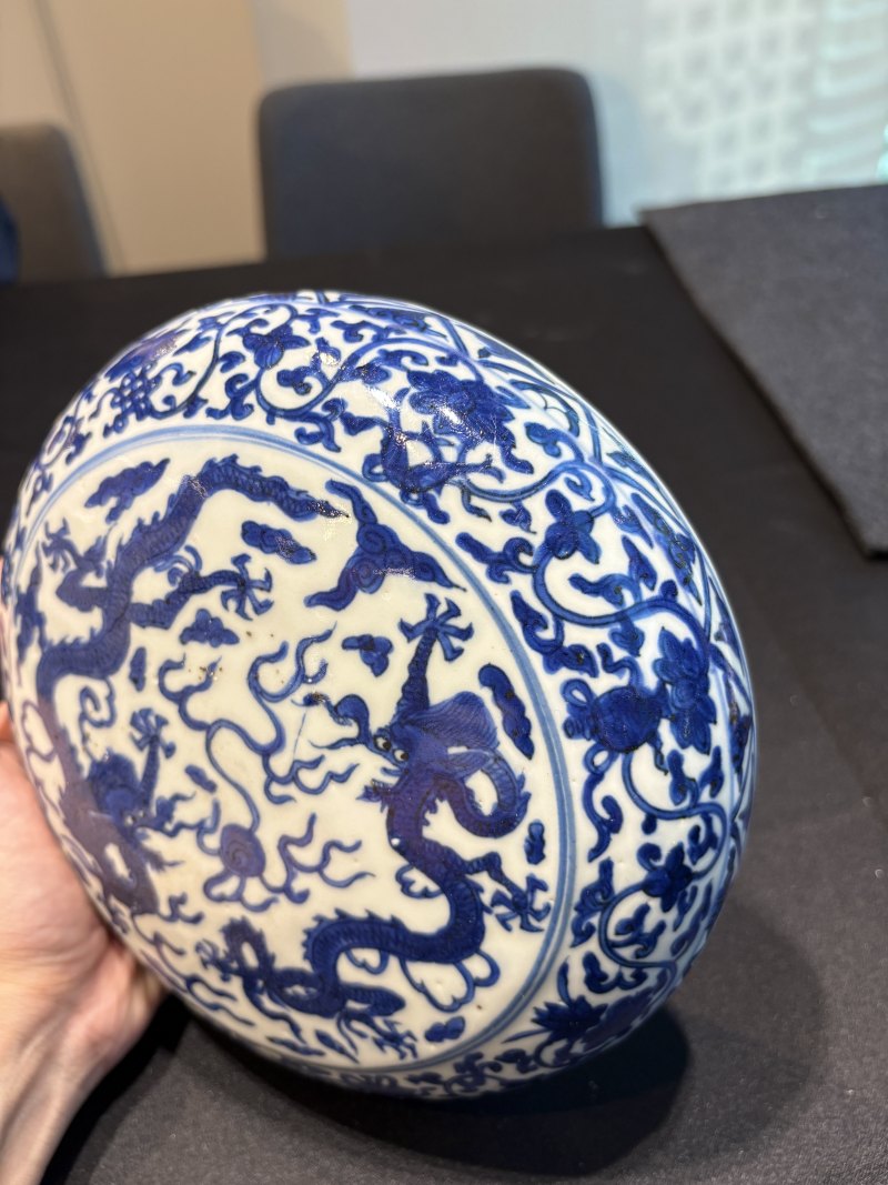明萬曆 青花雙龍戲珠圖圓捧盒 - 图14