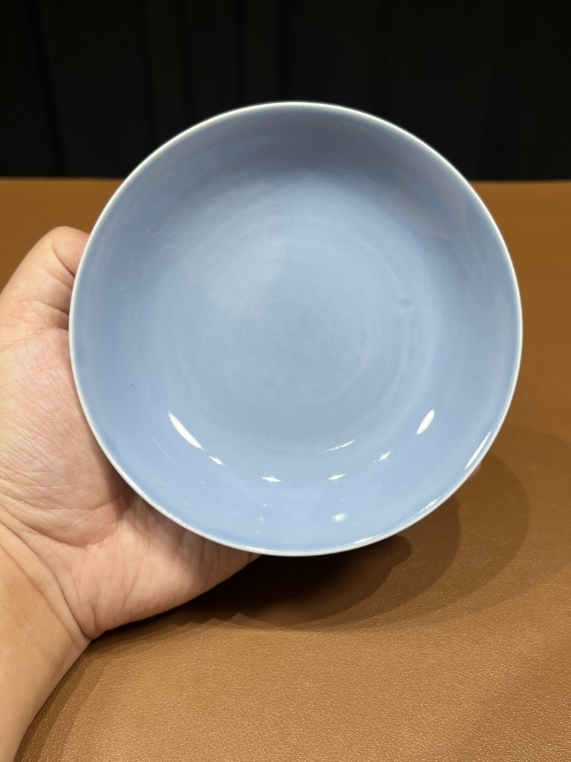 清雍正 天蓝釉盘一对 - 图12