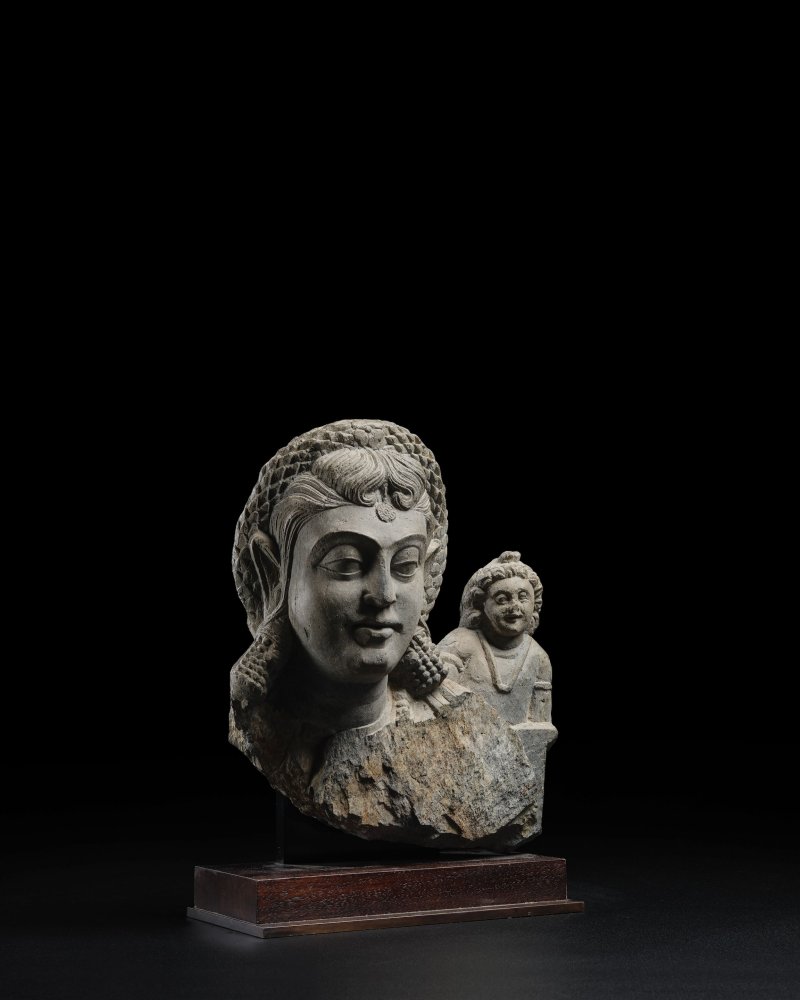 犍陀羅 二/三世紀 片岩訶梨帝母像 | A SCHIST HEAD OF HARITI - 图2