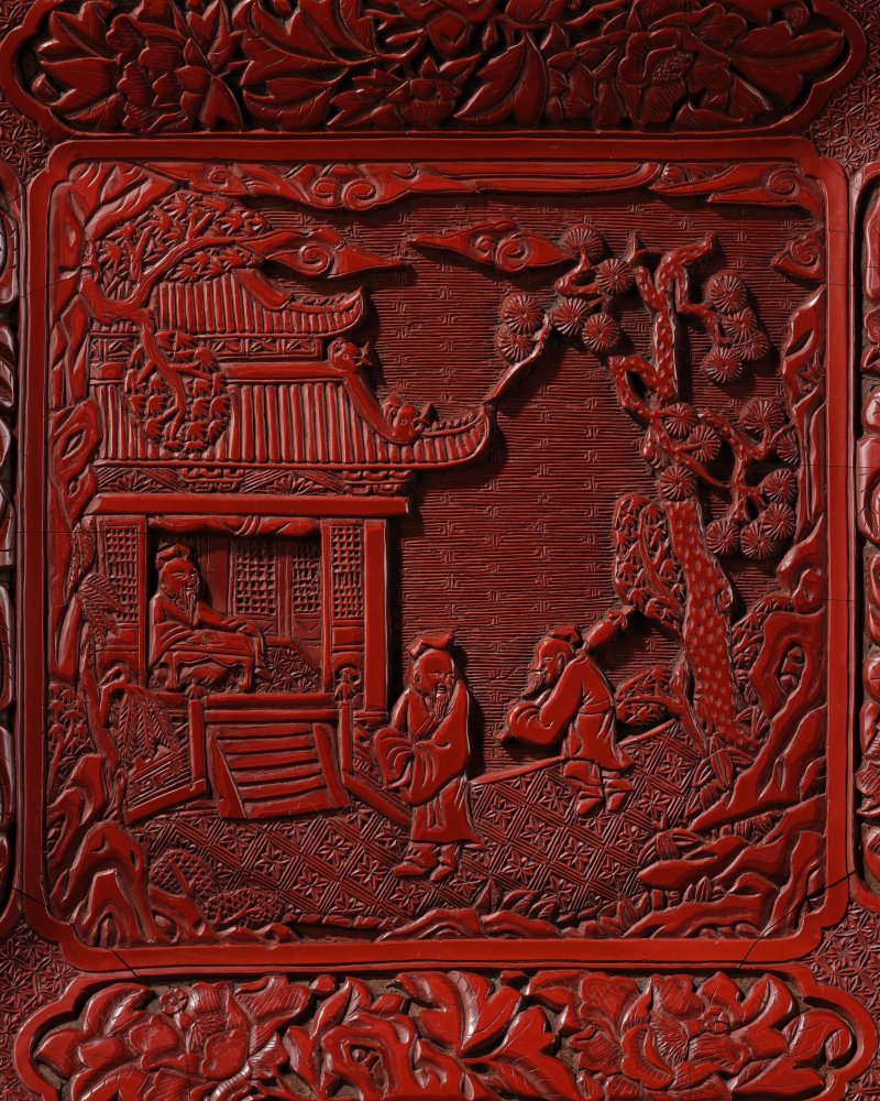 明中期　剔紅松下訪友圖方盤 | A CARVED CINNABAR LACQUER 'SCHOLARS UNDER PINE' SQUARE DISH - 图3
