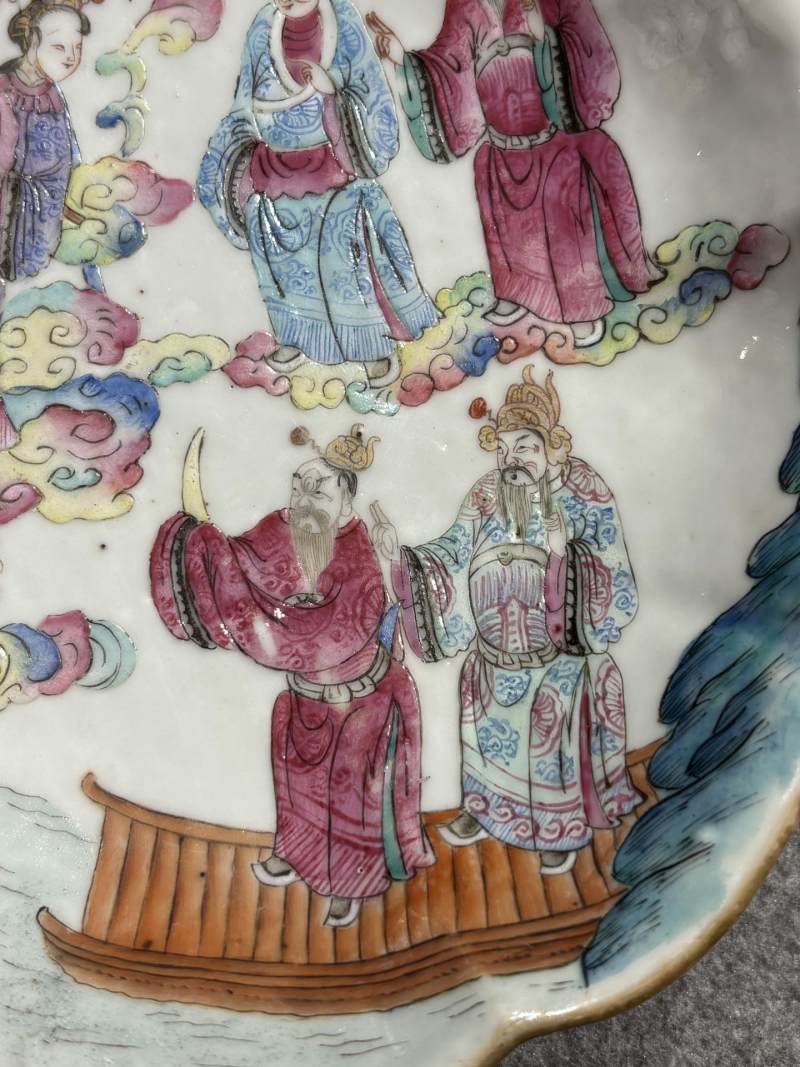    清同治 粉彩唐明皇游夜宫高足盘 - 图3