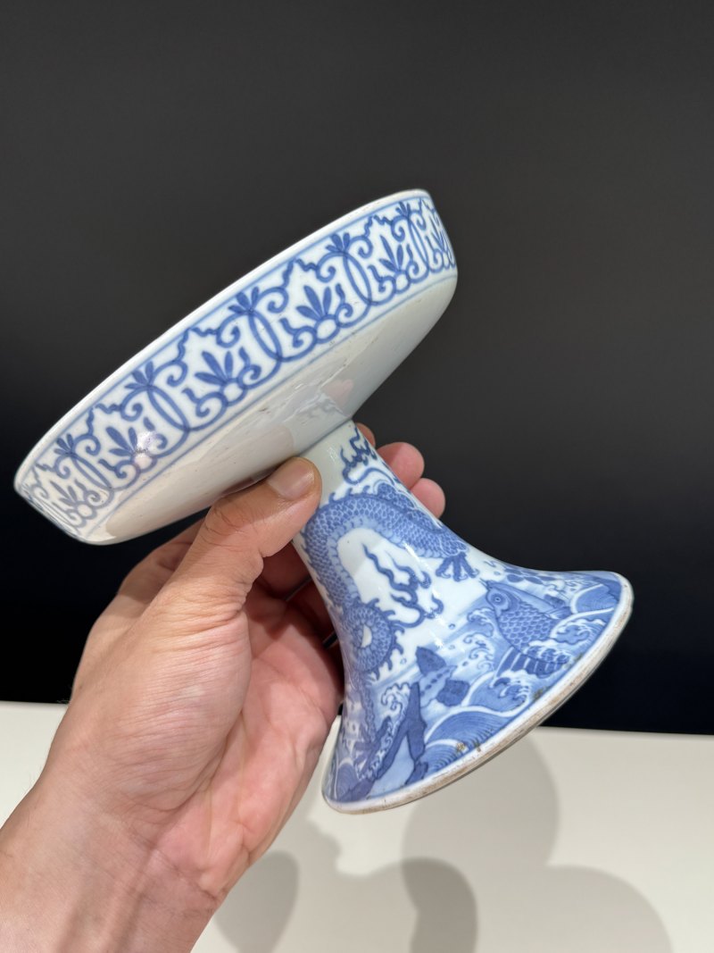清康熙 青花鱼化龙纹高足盘 - 图4