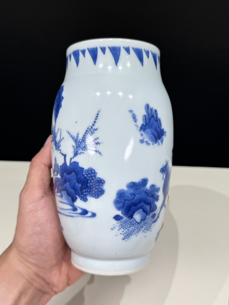 明崇祯 青花携琴访友图莲子罐 - 图6