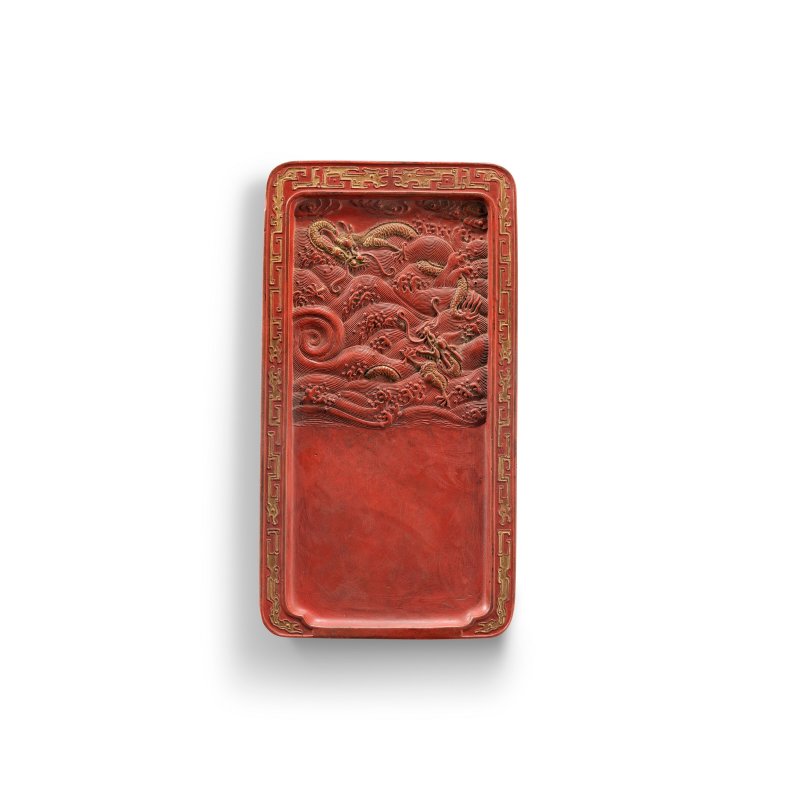 清乾隆 雙龍鬧海紋硯式硃墨 「大清乾隆年製」楷書款  QIANLONG MOULDED SIX-CHARACTER MARK AND OF THE PERIOD (1736-1795) - 图2