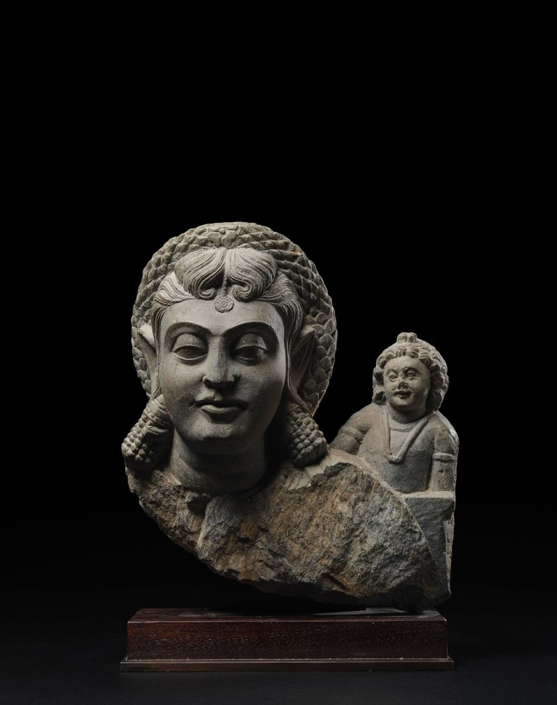 犍陀羅 二/三世紀 片岩訶梨帝母像 | A SCHIST HEAD OF HARITI - 图3