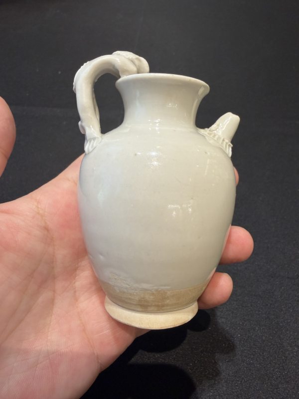 唐 邢窯白釉獅柄執壺 - 图11
