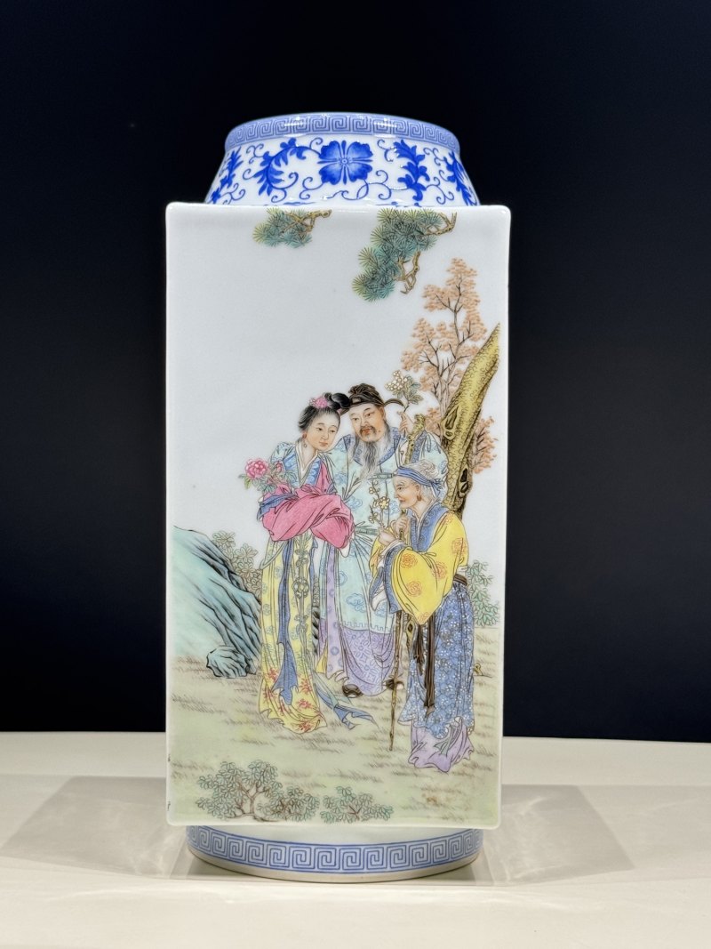 民国 粉彩十二花神故事图琮式瓶一对 - 图15
