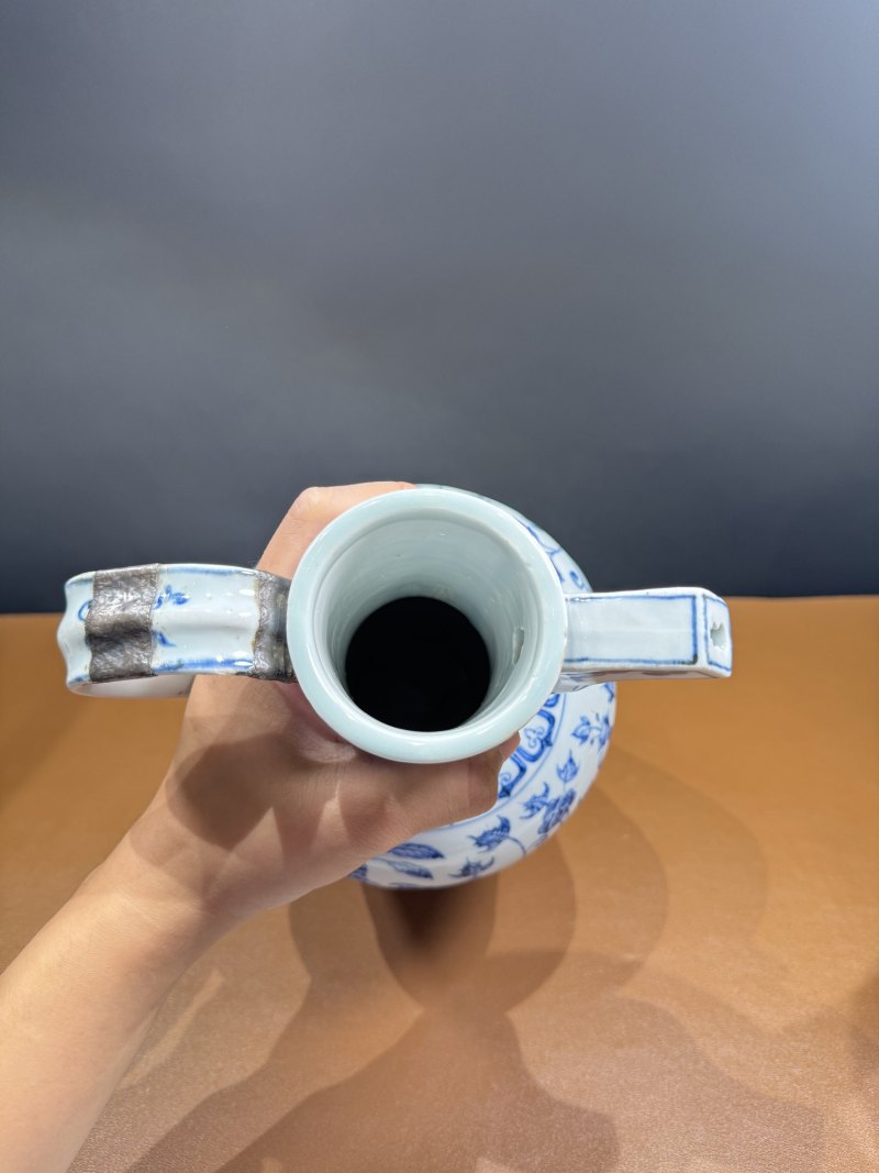明永乐 青花缠枝花卉纹执壶 - 图10