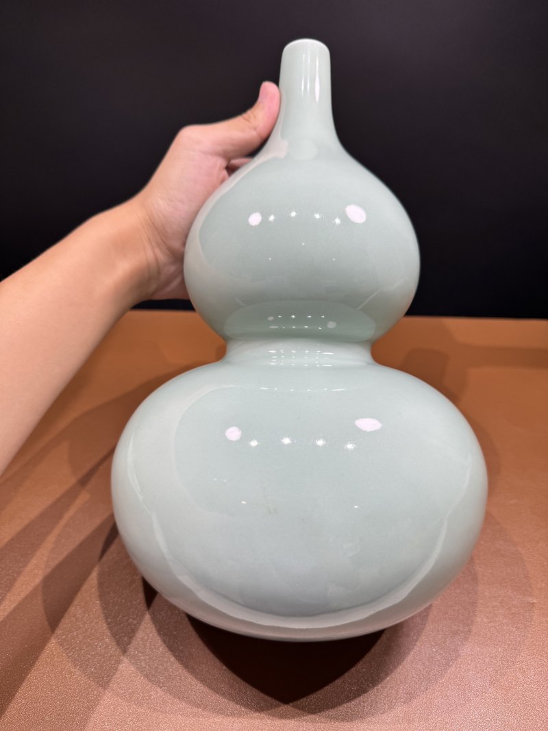 清乾隆 粉青釉葫芦瓶（带盖） - 图6