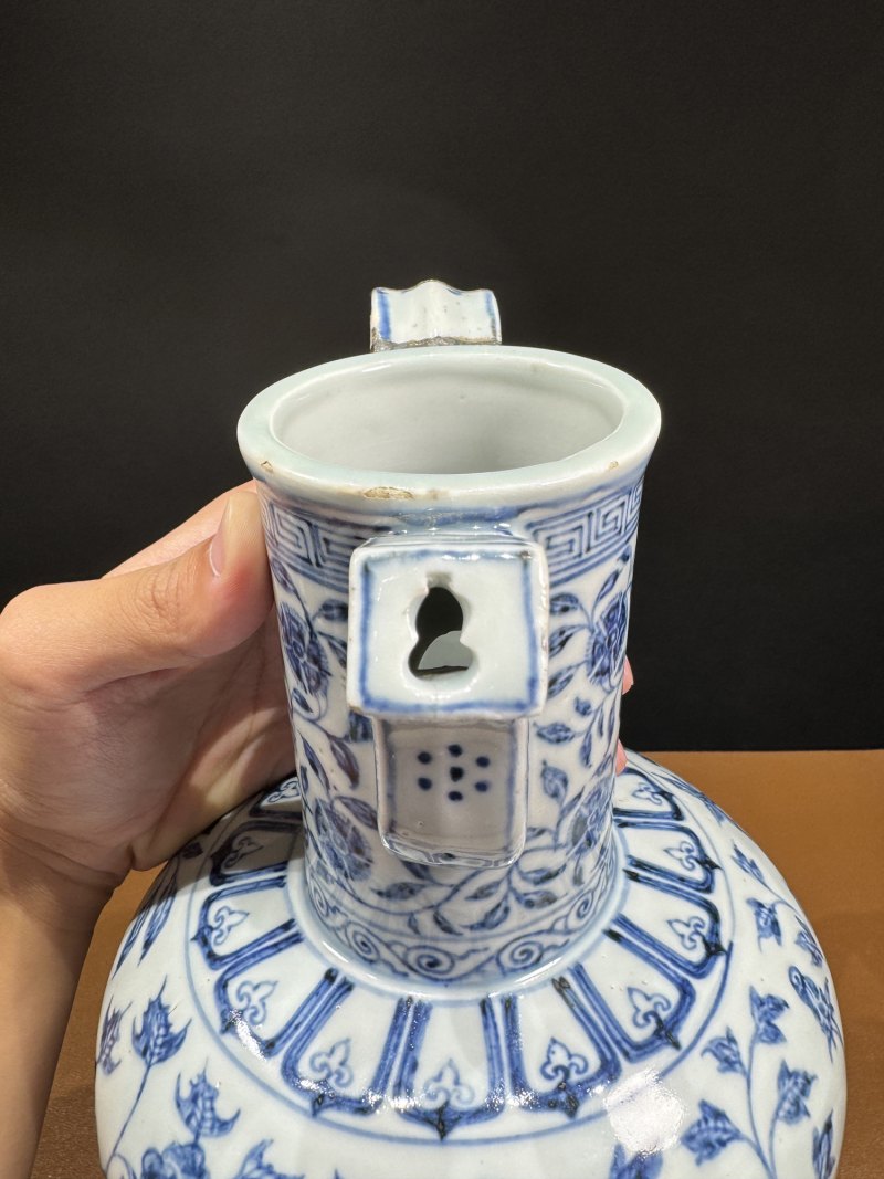 明永乐 青花缠枝花卉纹执壶 - 图11