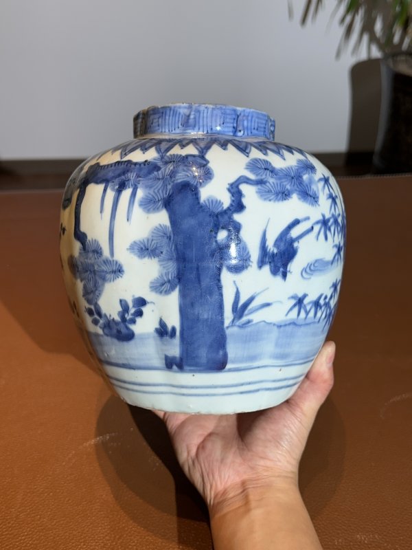 明万历 青花松竹梅瓜棱罐 - 图5