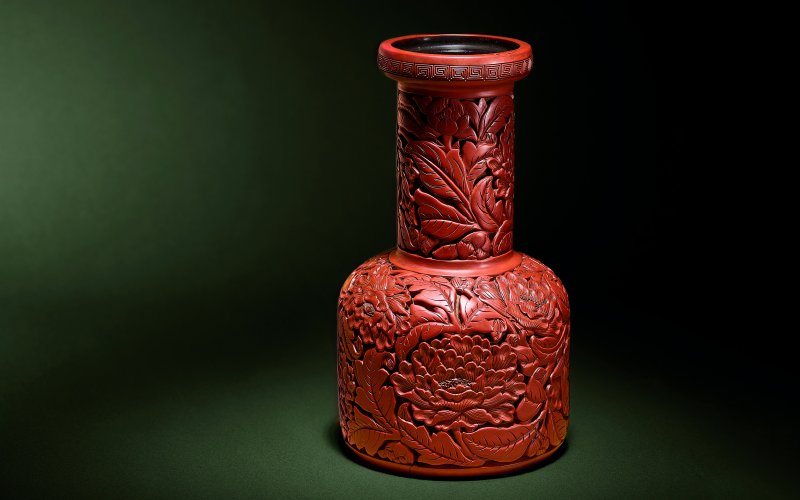 重要中國瓷器及工藝精品