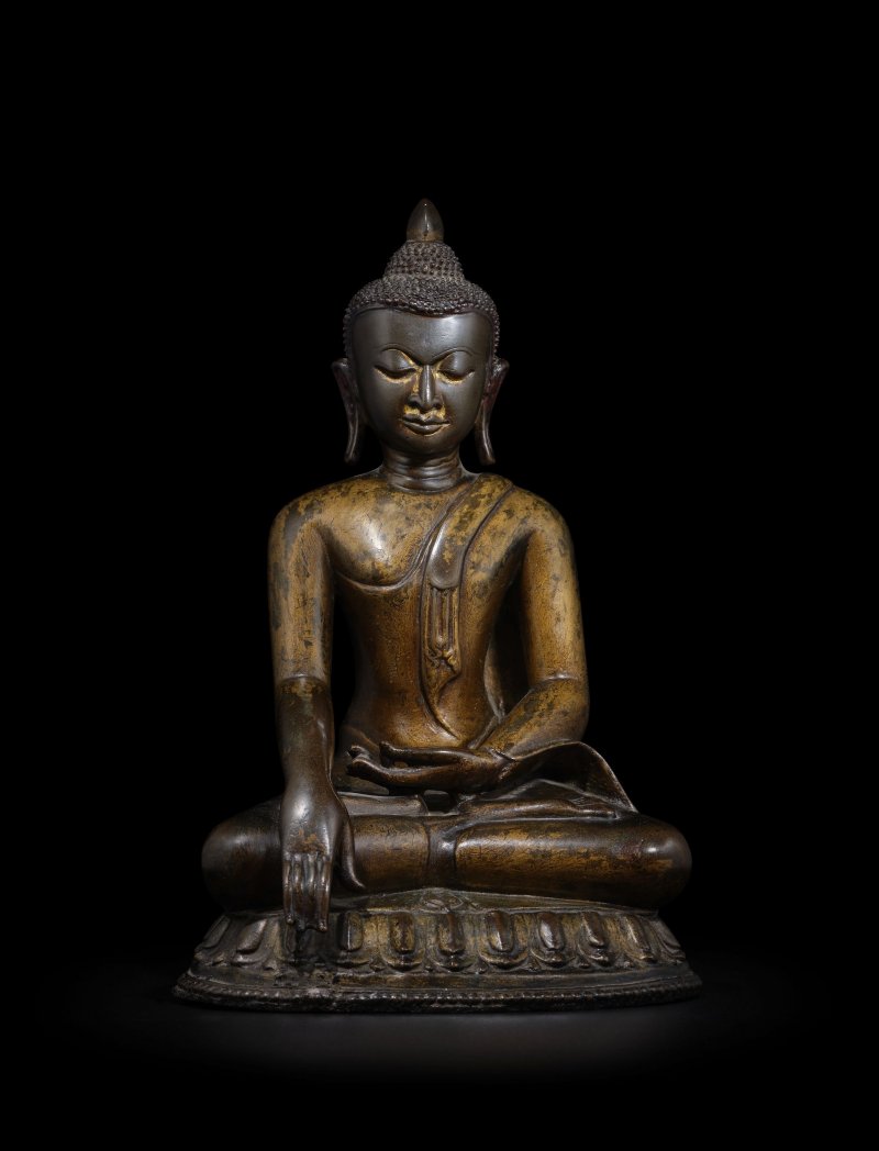 緬甸 阿拉干 十五世紀 釋迦牟尼銅像 | A COPPER ALLOY FIGURE OF BUDDHA SHAKYAMUNI - 图2