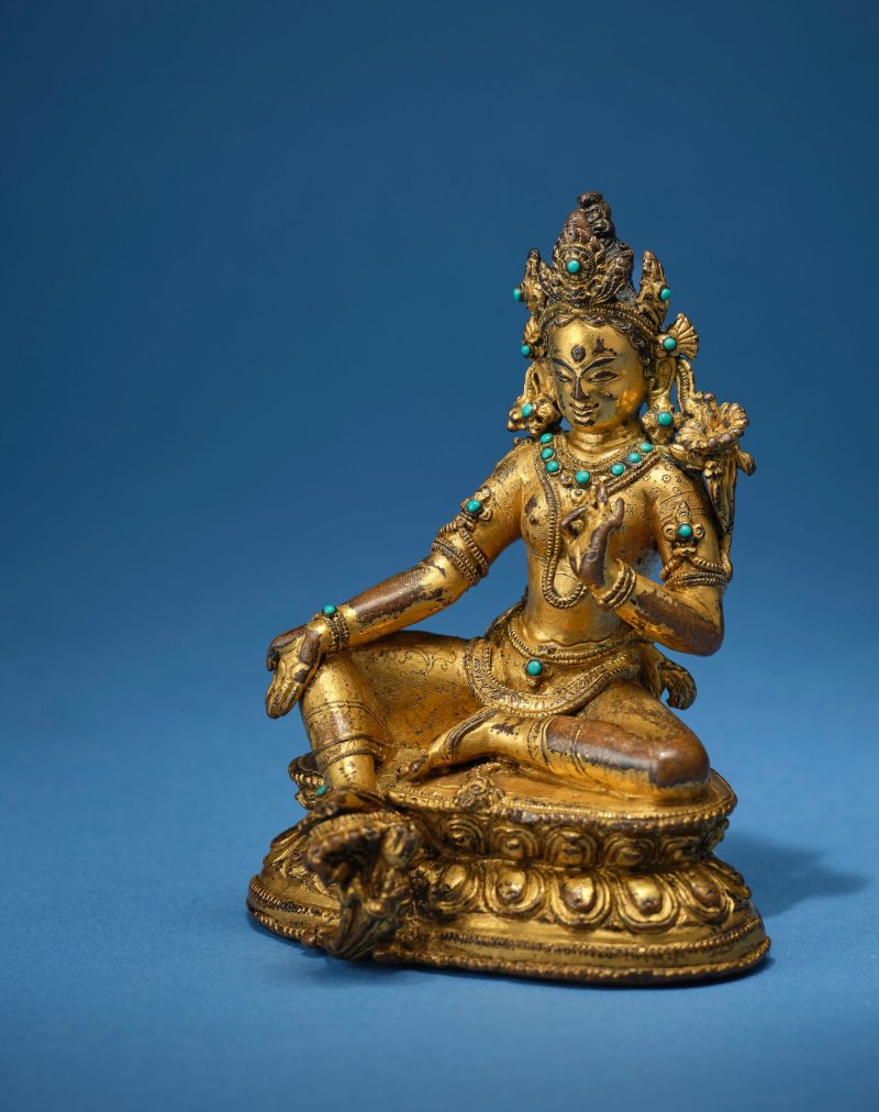 尼泊爾 十四世紀 銅鎏金綠度母像 | A GILT COPPER ALLOY FIGURE OF GREEN TARA
