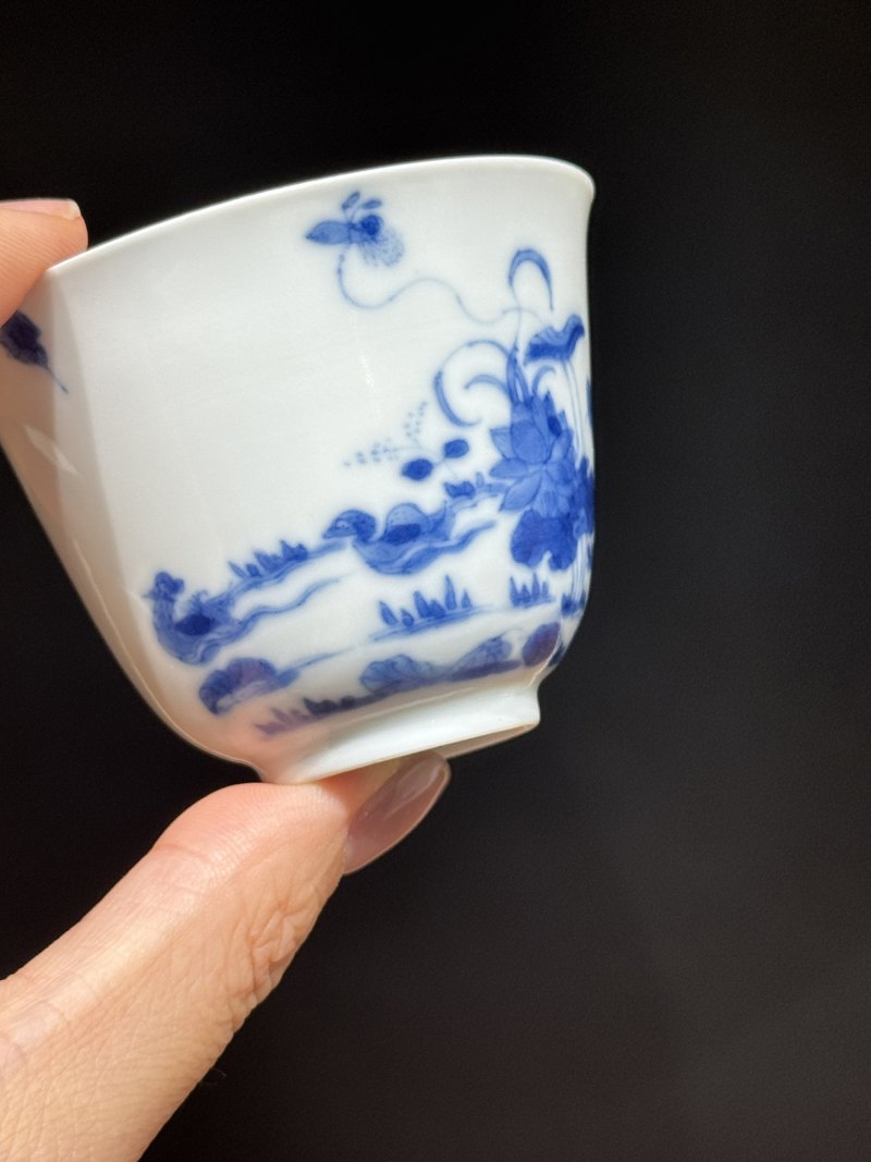 清康熙 青花鸳鸯荷花纹花神杯 - 图10