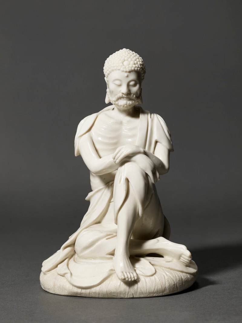 晚明 十六/十七世紀 德化窯釋迦苦行僧坐像 「筍江山人」印款  IMPRESSED SUNJIANG SHANREN MARK, LATE MING DYNASTY, 16th-17th CENTURY