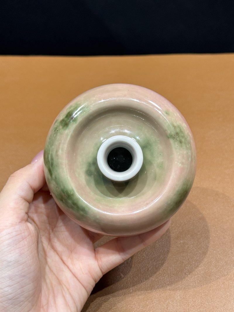 清康熙 豇豆红釉苹果尊 - 图10