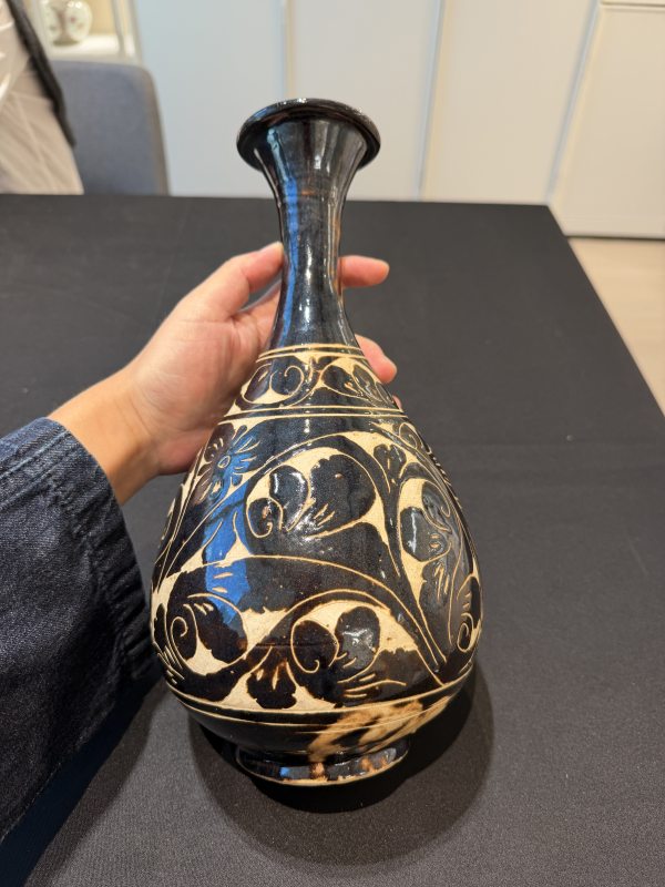 金 磁州窯剔花玉壺春瓶 - 图8