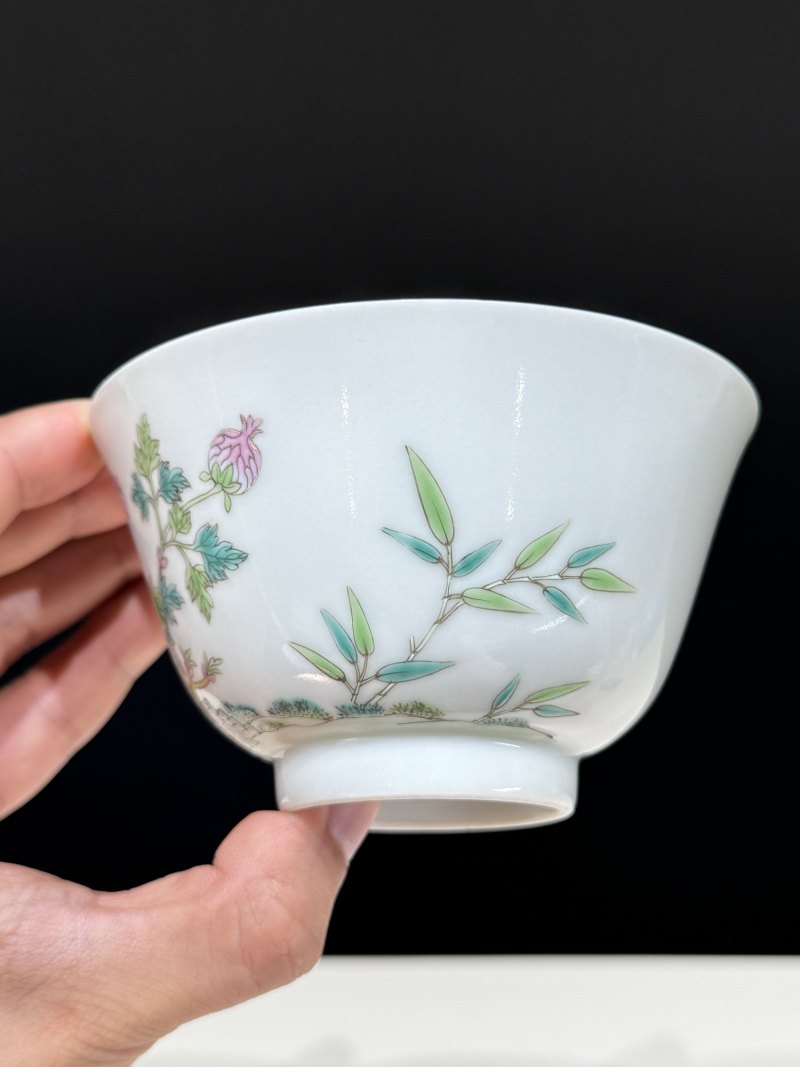 清道光 粉彩花卉纹盖碗 - 图5