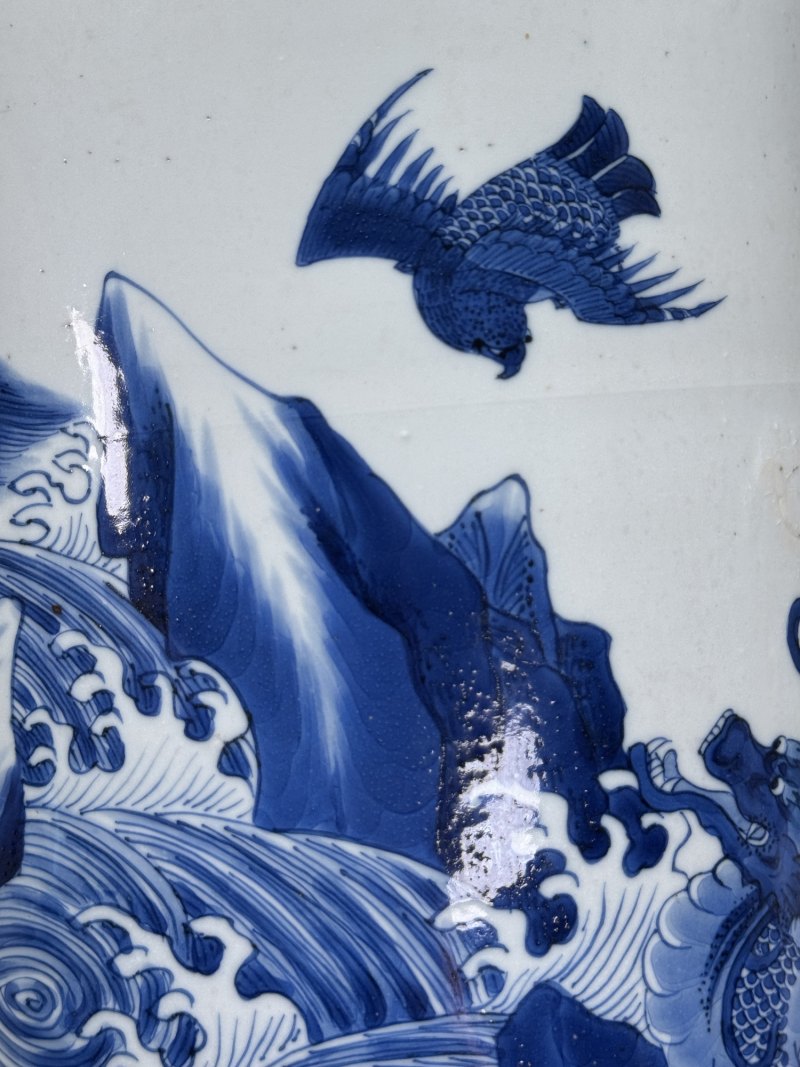 清康熙 青花海水麒麟瑞兽纹棒槌瓶 - 图9