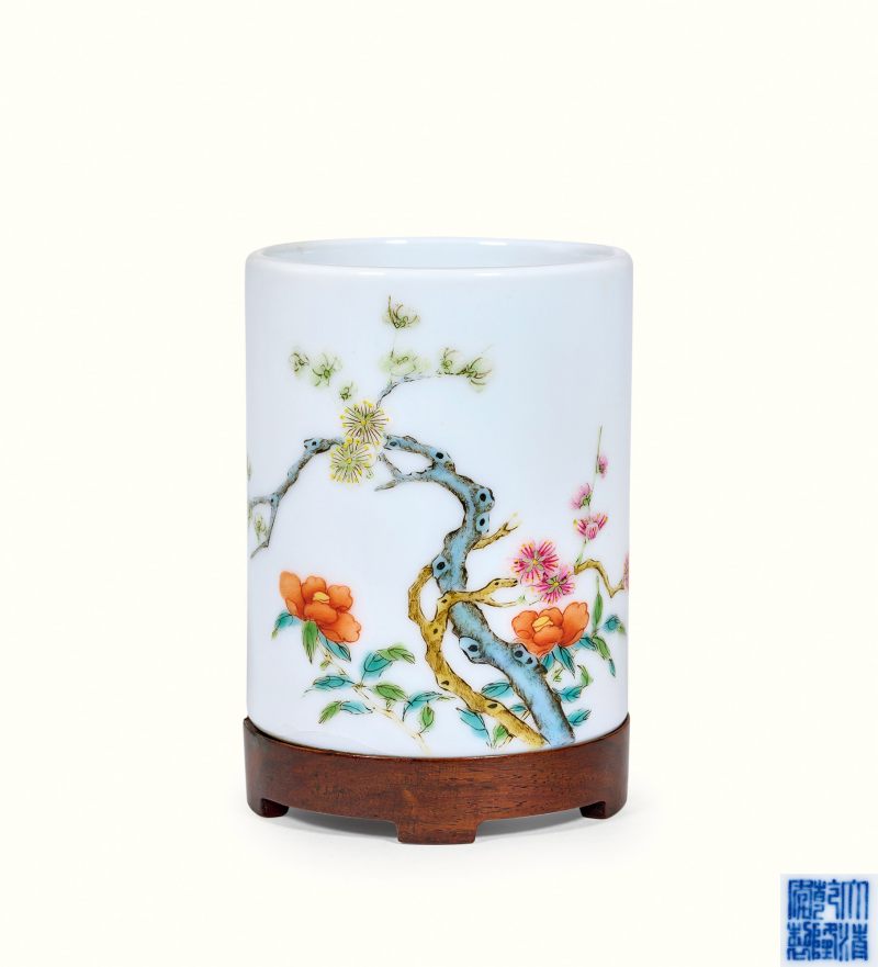 清 粉彩花卉纹笔筒 - 图1