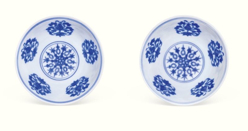 清雍正 青花宝相花纹小杯一对 - 图2