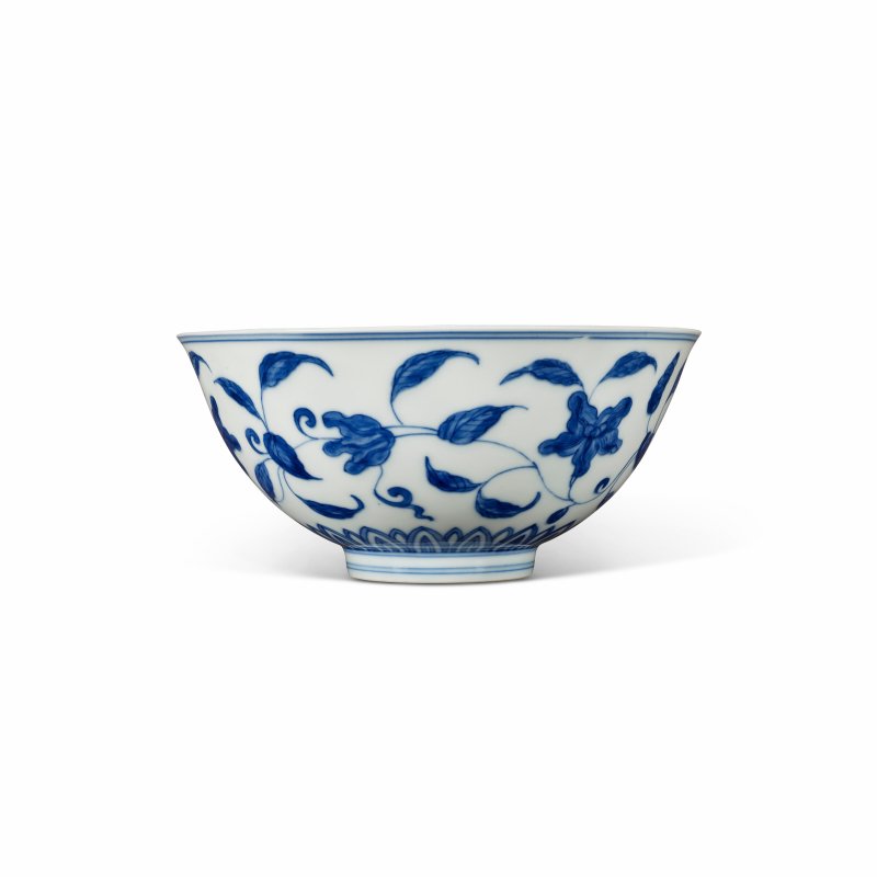清十八世紀 青花仿成化梔子紋宮盌  QING DYNASTY, 18TH CENTURY - 图3