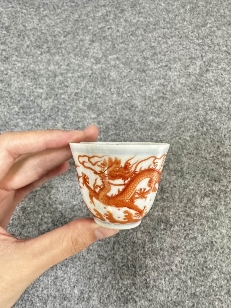    清 矾红彩赶珠龙纹杯 - 图3
