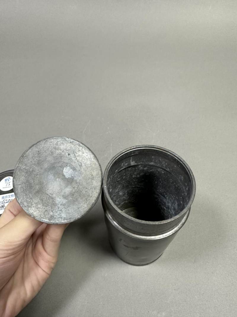   清 朱砂壶、锡茶叶罐（2件/组） - 图11