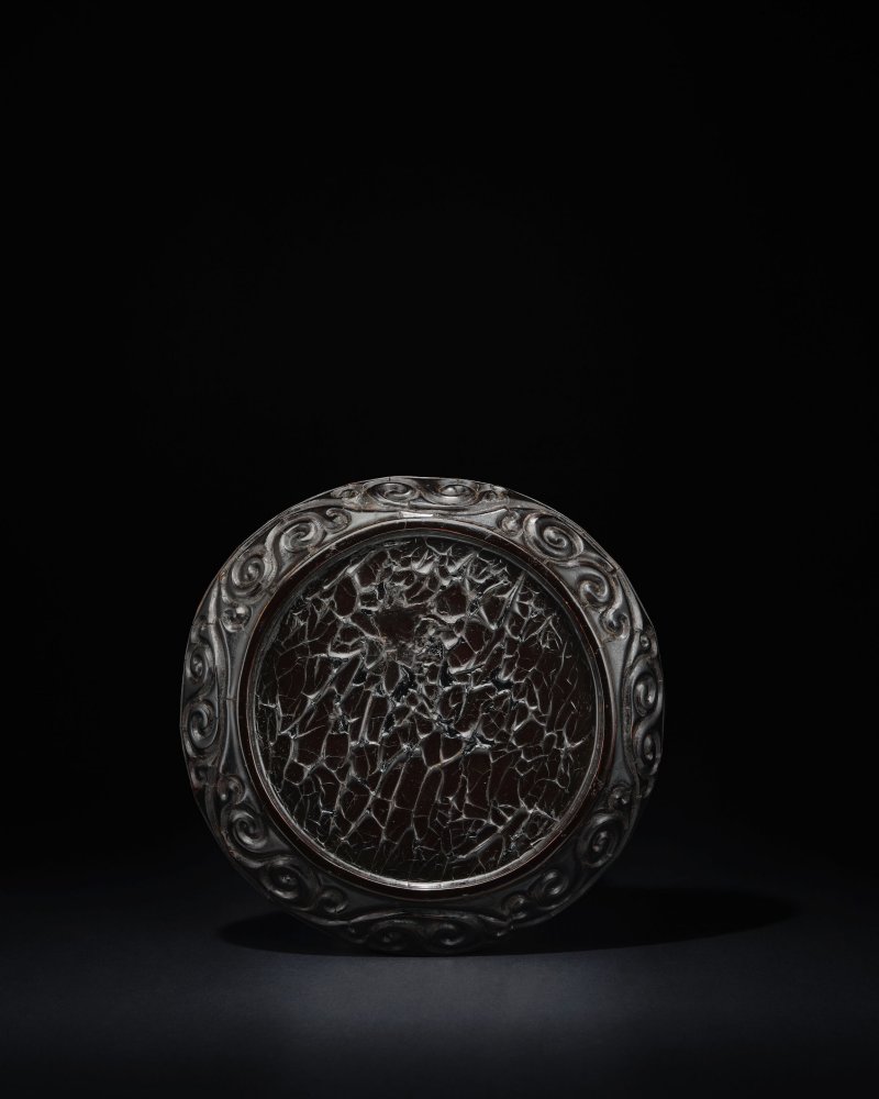 宋/元　剔黑秋葵紋盤 | A CARVED BLACK LACQUER 'MUSK MALLOW' DISH - 图7