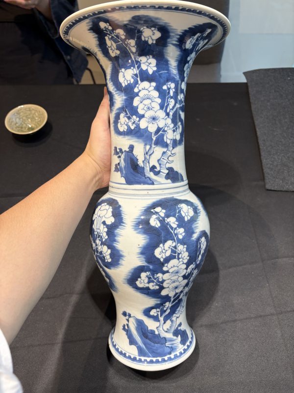 清康熙青花月影玉蘭梅花紋鳳尾尊 - 图8
