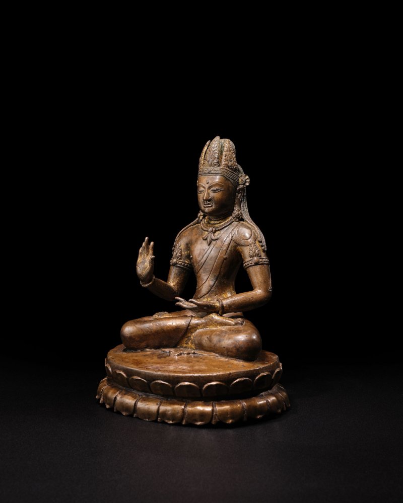 西藏 約十一世紀 文殊菩薩銅像 | A COPPER ALLOY FIGURE OF MANJUSHRI - 图6