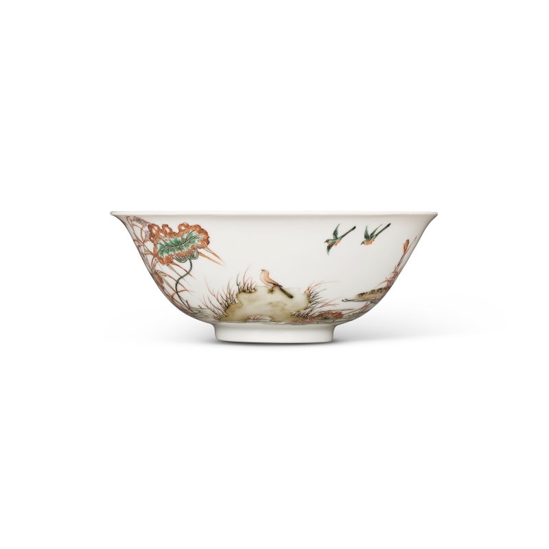 清康熙 五彩秋池鷗燕圖盌 雙圈六字楷書款  KANGXI SIX-CHARACTER MARK IN UNDERGLAZE BLUE WITHIN A DOUBLE CIRCLE AND OF THE PERIOD (1662-1722) - 图1