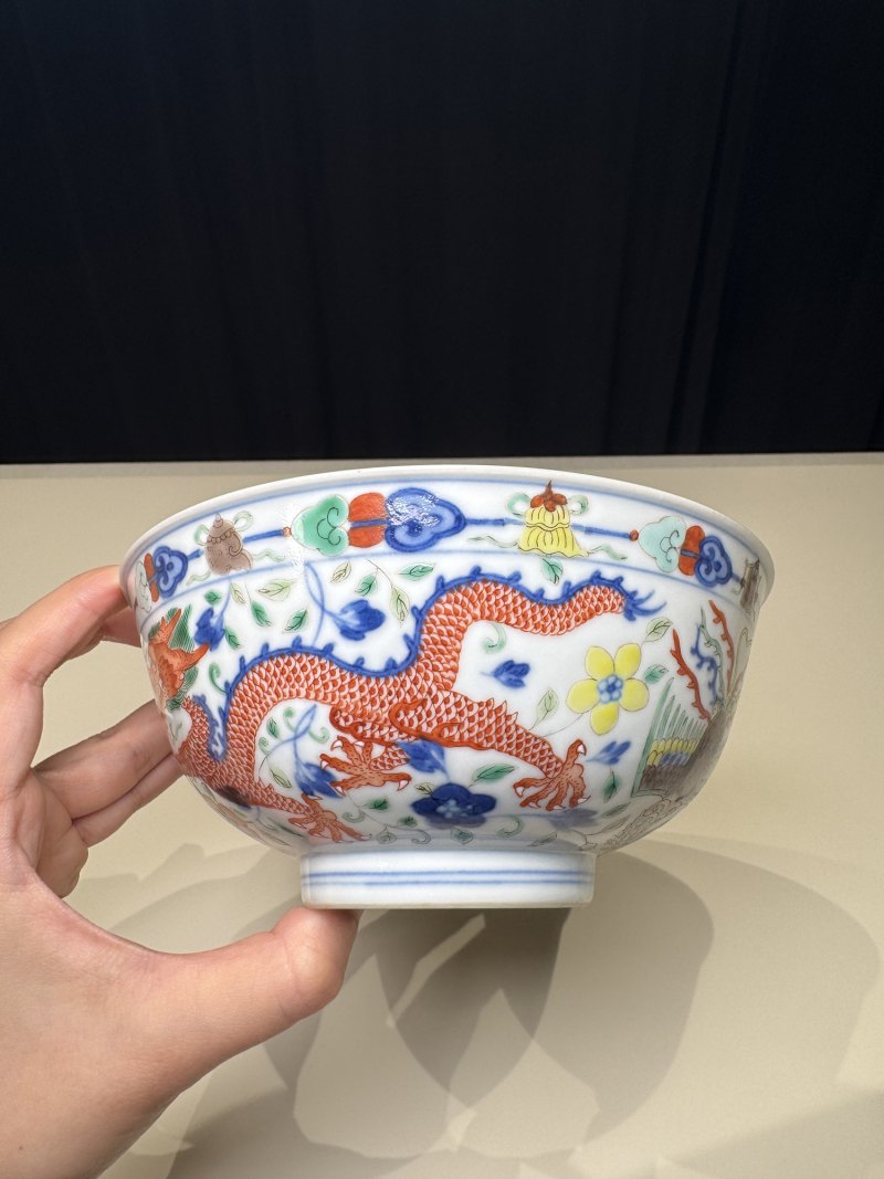 清道光 青花五彩龙凤纹碗一对 - 图4