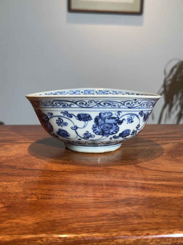 明中期 青花花卉纹碗 - 图2
