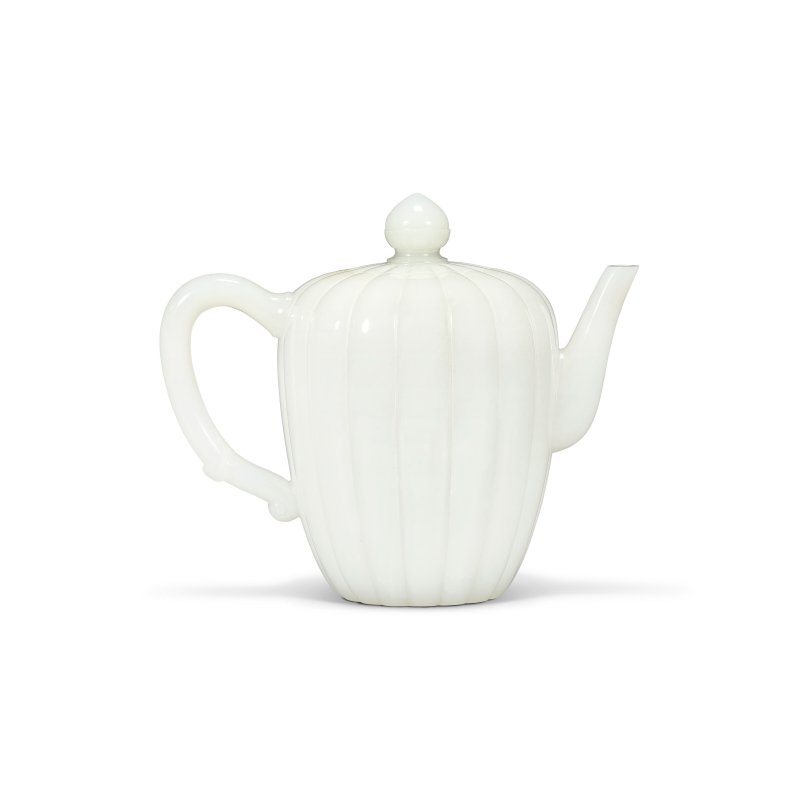 清乾隆 白玉瓜棱茶壺  QIANLONG PERIOD (1736-1795) - 图2