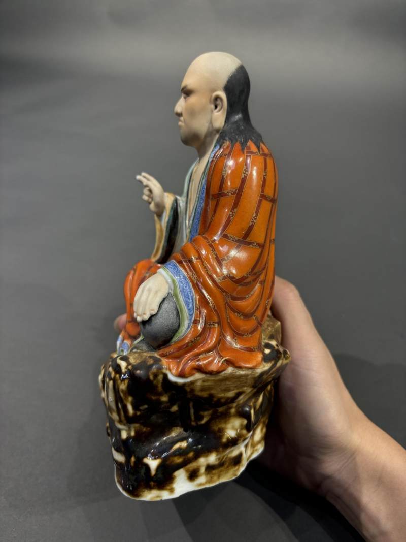    50年代 曾龙升风格粉彩降龙罗汉 - 图4