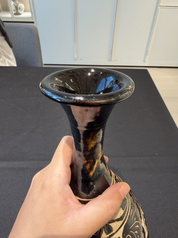 金 磁州窯剔花玉壺春瓶 - 图11