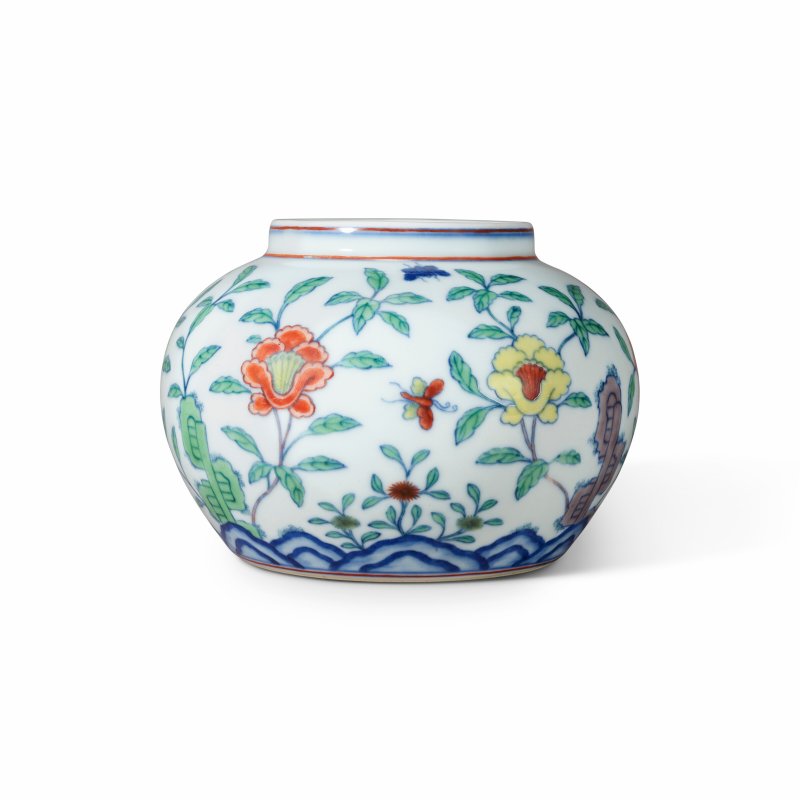 清康熙 鬥彩花蝶紋罐  KANGXI PERIOD (1662-1722) - 图3