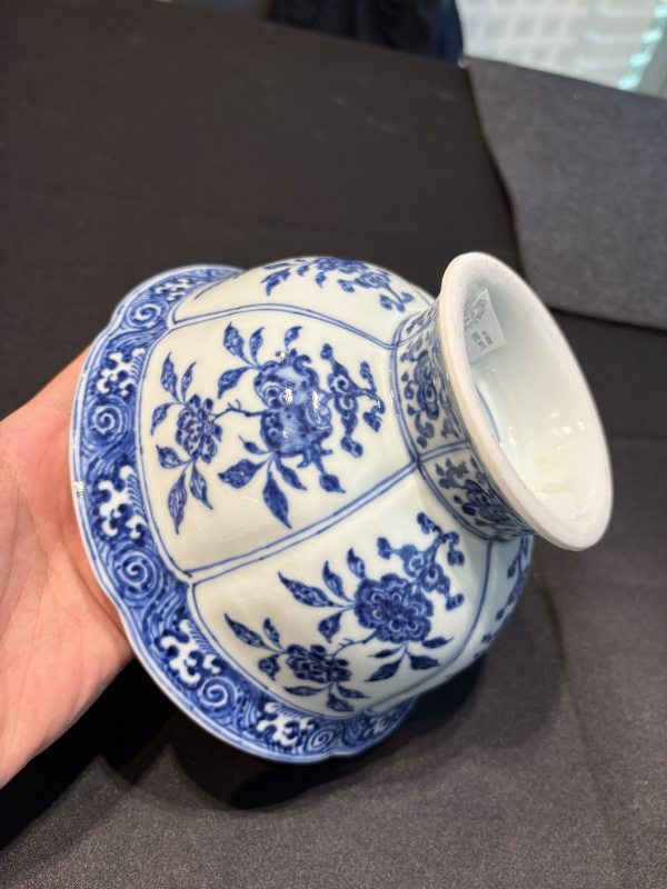 清雍正 青花折枝花卉紋花口高足碗 - 图16